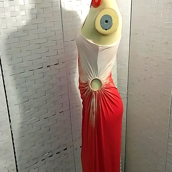 Dress - Picture 7 of 8